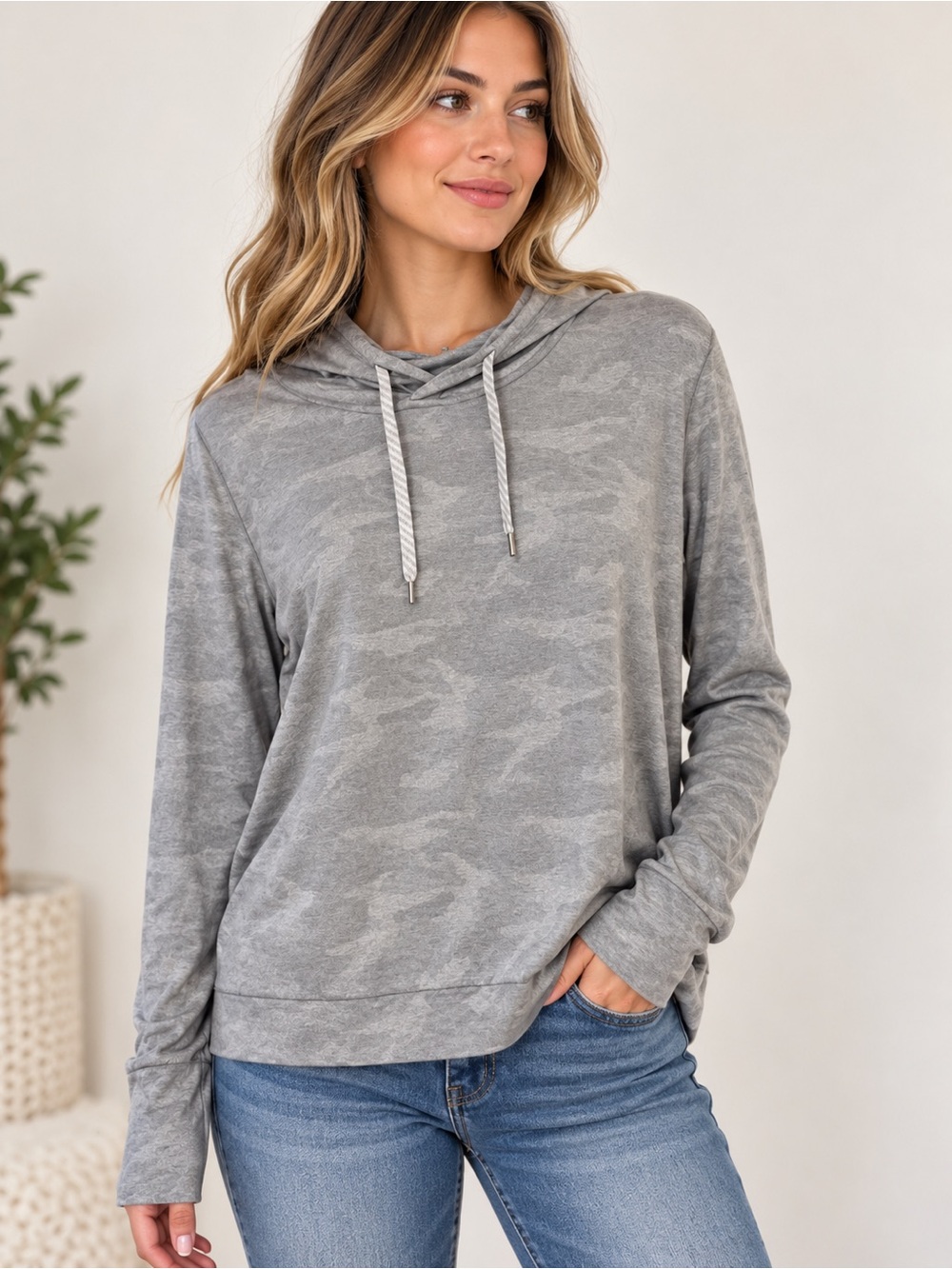 Vuori Gray Cowl Neck Pullover Hoodie Long Sleeve Lightweight Top